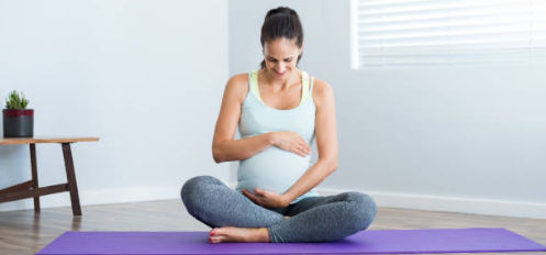 Yoga maternité femme Toulon Hyère